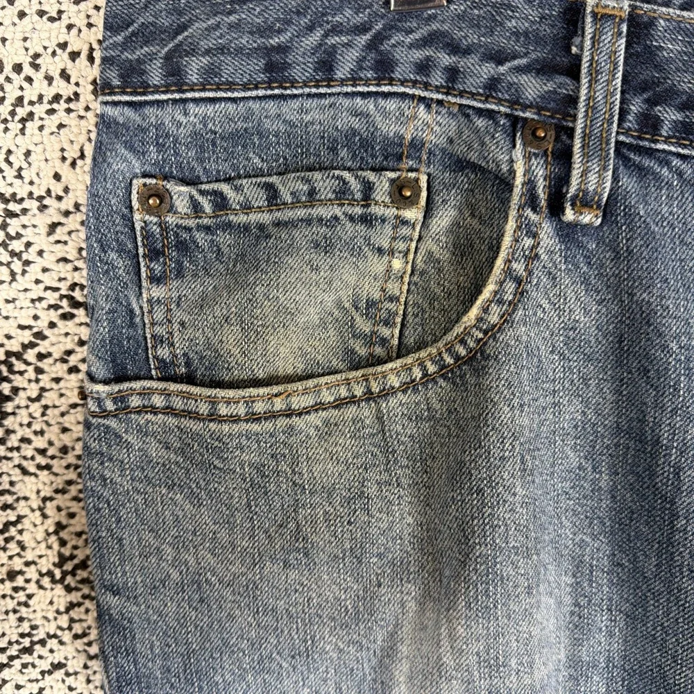 Levis levis authentics